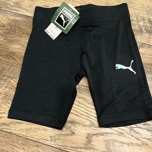Girls Puma bike shorts